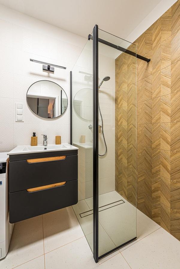 Cubic Home Rumia Eksteriør billede